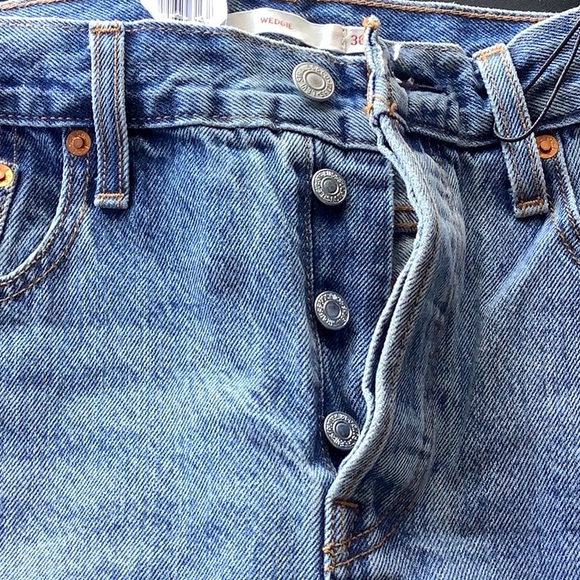 •LAST PAIR* Levi’s Wedgie hi waisted VTG inspired frayed jeans NWT SZ 30/SZ 10 - Picture 14 of 15